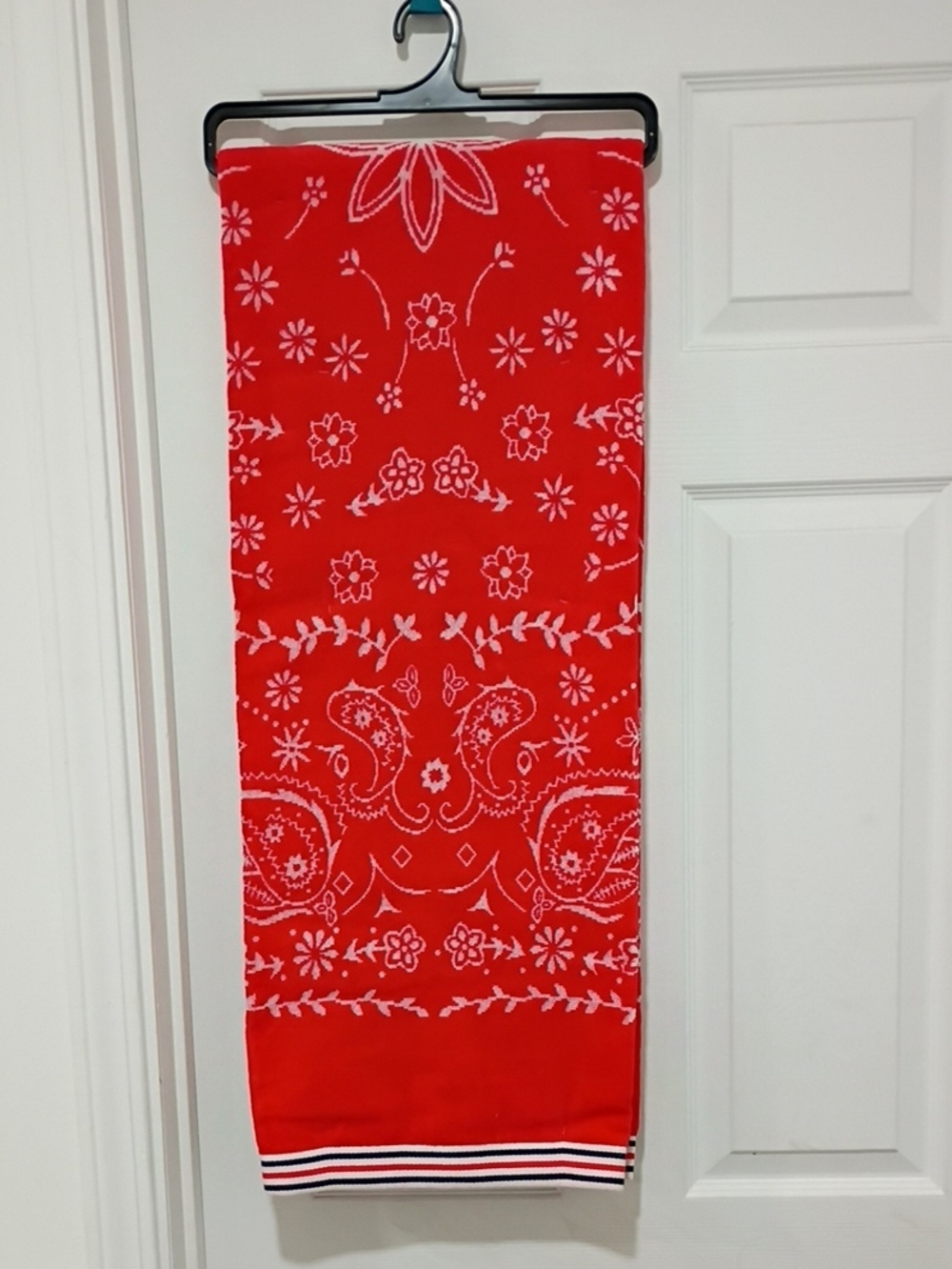 Red With White Flowers Beach Towel - Very Soft And Heavy Great Quality